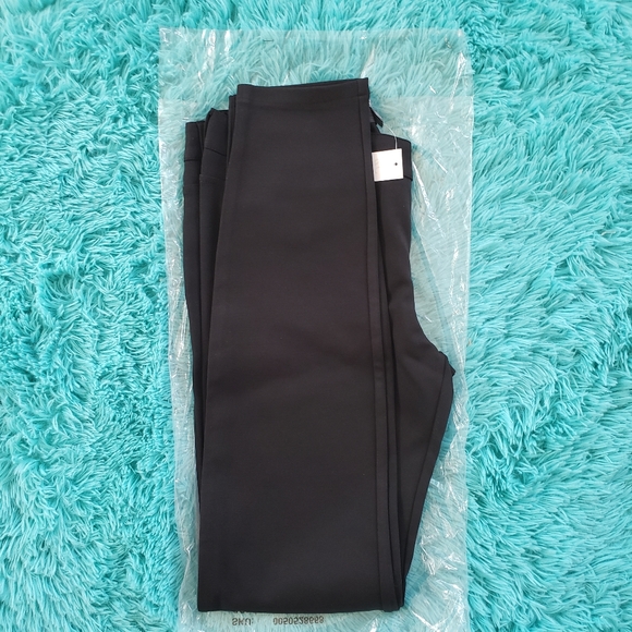 New York & Company Soho Ponte Jeans - Picture 5 of 6